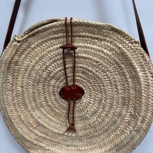 Large Straw Circular Shoulder Bag